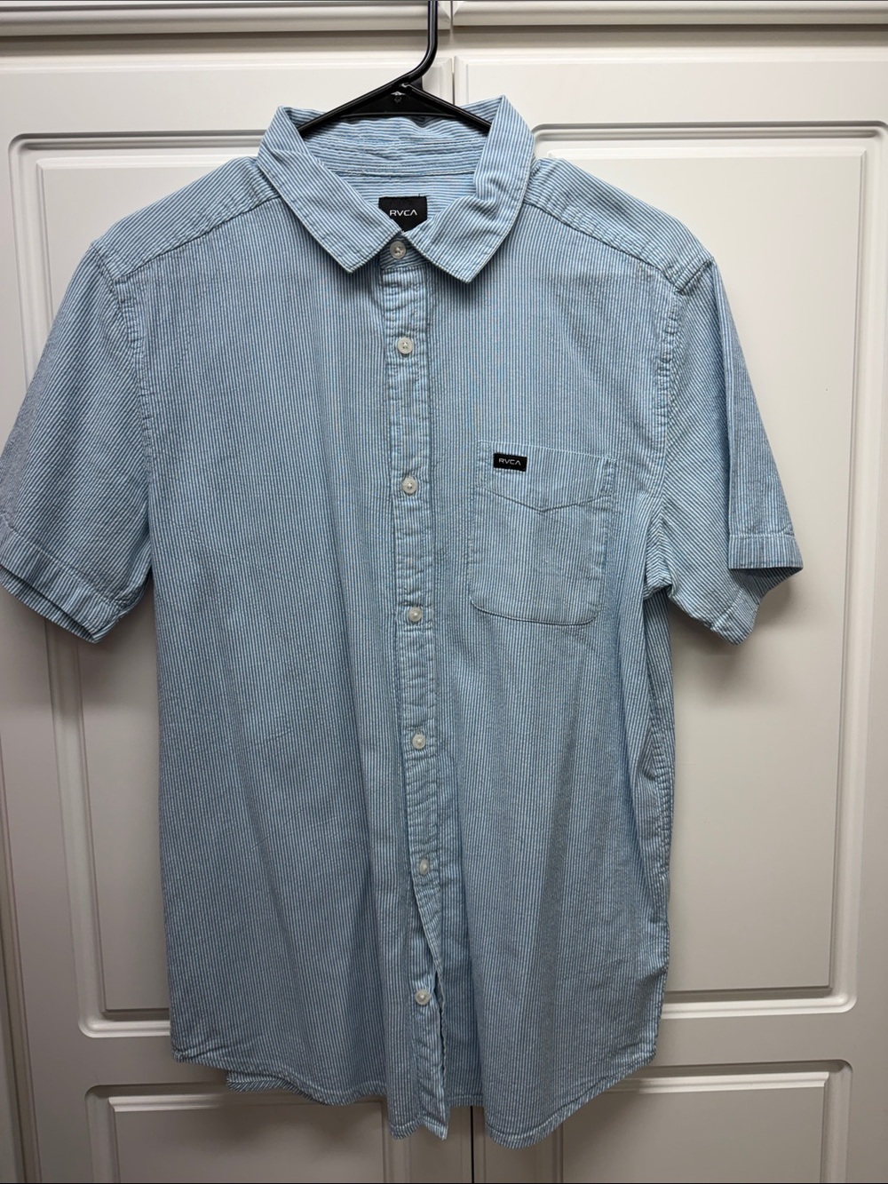 RVCA Light Blue Pinstripe Short-Sleeve Button-Down Shirt
